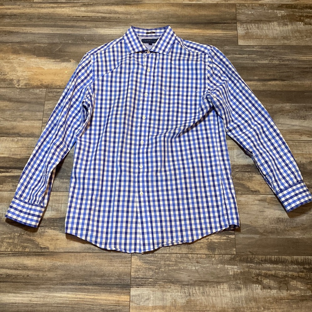 Tommy Hilfiger button down long sleeve